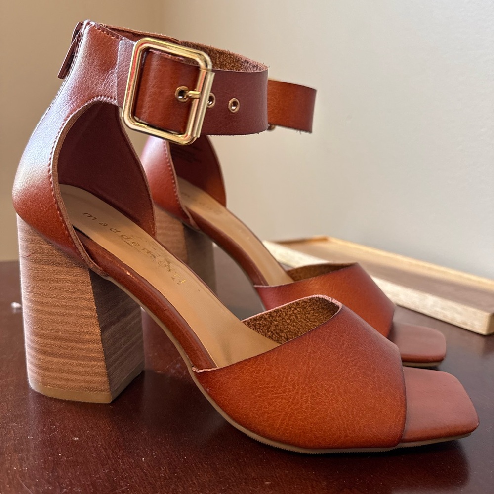 Madden Girl Wooden Chunk Heels - Picture 3 of 7